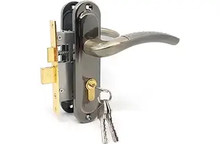 установка замка