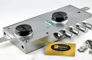 установка замка