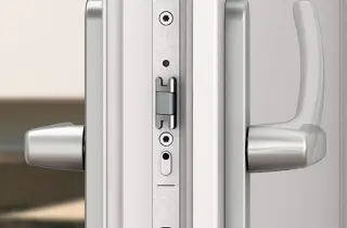 установка замка